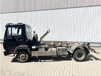 Pacēlājs ar āķi MERCEDES-BENZ LK 817