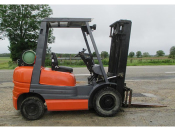Autokrāvējs TOYOTA FGF 25
