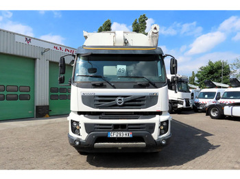 Autocisterna Volvo FMX 450 8x4 AUGER, radio control, 7 COMP. Full Volvo Service! . EXCELLENT condition: foto 4
