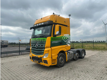 Vilcējs MERCEDES-BENZ Actros