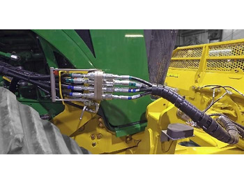 Jaunā Vērstuve - Traktors Degelman Degelman Dozer Blade 7900 zum John Deere 9RX: foto 5