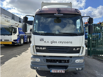 Kravas automašīna DAF LF 55.250 12T - GLASTRANSPORT / GLASRESTEEL - AIR SUSPENSION - EURO 4 - BELGIAN REGISTRATION: foto 2