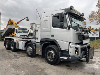 Pacēlājs ar āķi VOLVO FMX 500