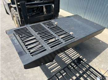 Kabīne un interjers CATERPILLAR