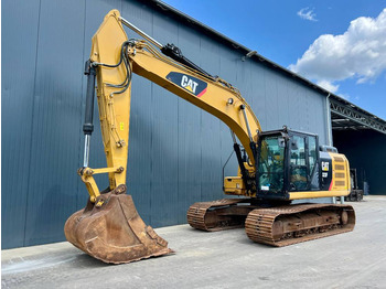 Kāpurķēžu ekskavators CATERPILLAR 323FL