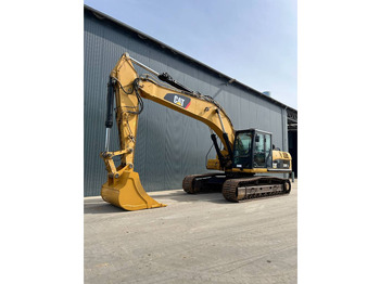 Kāpurķēžu ekskavators CATERPILLAR 329D