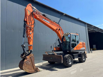 Riteņu ekskavators DOOSAN DX170W-5