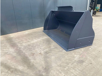 Jaunā Kauss - Celtniecības tehnika Volvo L110F: foto 5