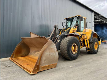 Riteņu iekrāvējs VOLVO L180G