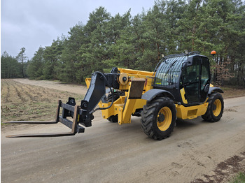 Riteņu iekrāvējs NEW HOLLAND