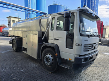 Autocisterna VOLVO FL 220