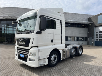 Vilcējs MAN TGX