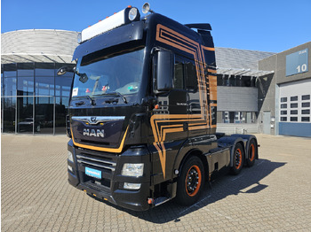 Vilcējs MAN TGX 26.510