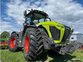 Traktors CLAAS Xerion