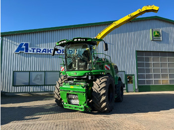 Kombains JOHN DEERE 8400