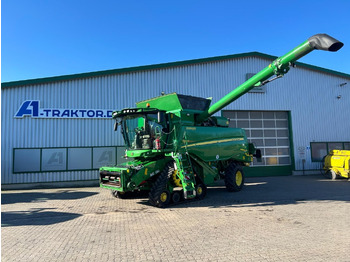 Labības kombains JOHN DEERE T660