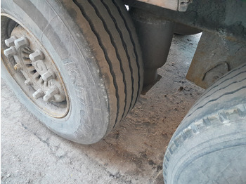 Bortu puspiekabe/ Platforma KRONE SD: foto 3