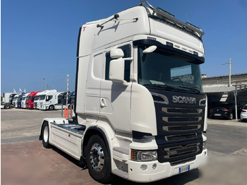 Vilcējs SCANIA R 560
