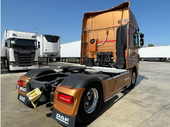 Vilcējs DAF XF530: foto 3