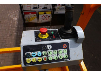 Šķērveida pacēlājs Haulotte Compact 12RTE Electric, 12m Working Height, 450kg: foto 5