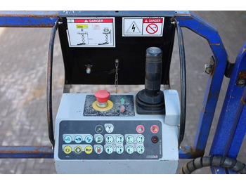 Šķērveida pacēlājs Haulotte H15SX Diesel, 4x4 Drive 15 Working Height, 500kg C: foto 3