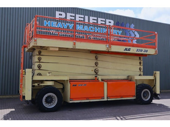 Šķērveida pacēlājs JLG