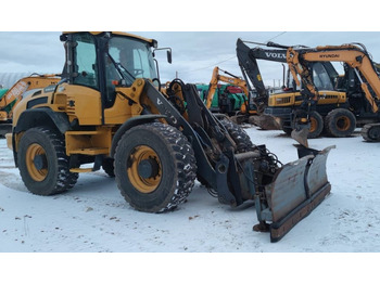 Riteņu iekrāvējs VOLVO L45