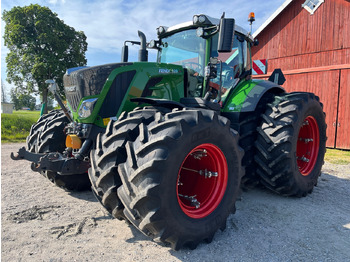 Traktors FENDT 828 Vario