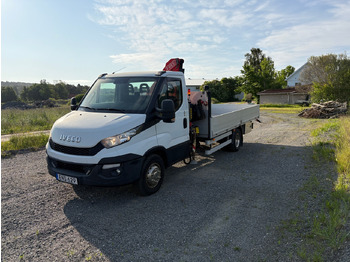 Kravas auto ar manipulatoru IVECO Daily 70c17