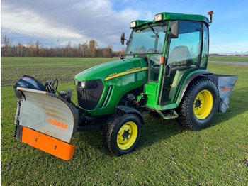 Traktors JOHN DEERE 3520