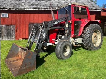 Traktors MASSEY FERGUSON 500 series
