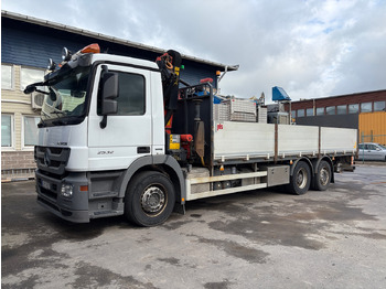 Kravas auto ar manipulatoru MERCEDES-BENZ Actros 2532