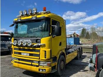 Pacēlājs ar āķi SCANIA 124