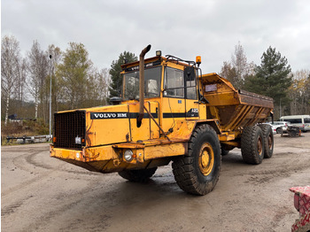Bezceļu pašizgāzējs VOLVO A20