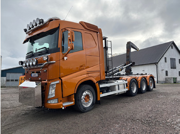 Pacēlājs ar āķi VOLVO FH 540