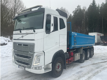 Kravas automašīna pašizgāzējs VOLVO FH12