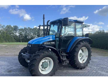 Traktors NEW HOLLAND TS