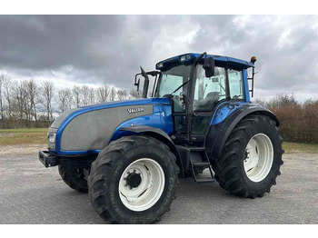 Traktors VALTRA T-series