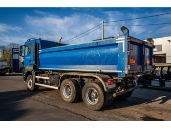 Kravas automašīna pašizgāzējs MAN TGS 33.400 BB-6x6: foto 5