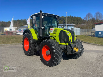 Traktors CLAAS Arion 550