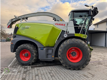 Lopbarības kombains CLAAS Jaguar 970