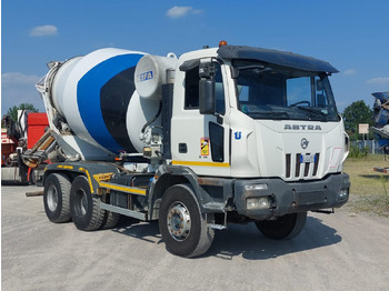 Betonvedējs IVECO Astra