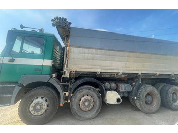 Kravas automašīna pašizgāzējs MAN