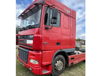 Vilcējs DAF XF 95 480