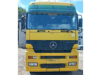 Vilcējs MERCEDES-BENZ Actros