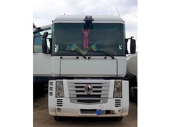 Vilcējs RENAULT Magnum
