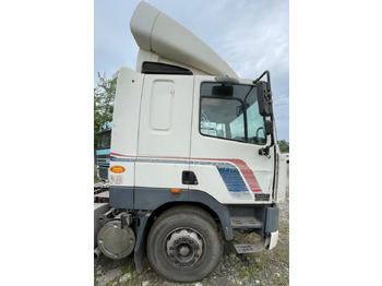 Vilcējs DAF CF 85: foto 3