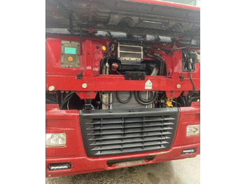 Vilcējs DAF XF 95.430 Tractor head 4x2: foto 3