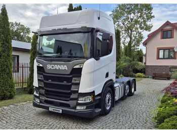 Vilcējs SCANIA R 410