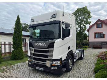 Vilcējs SCANIA R 450